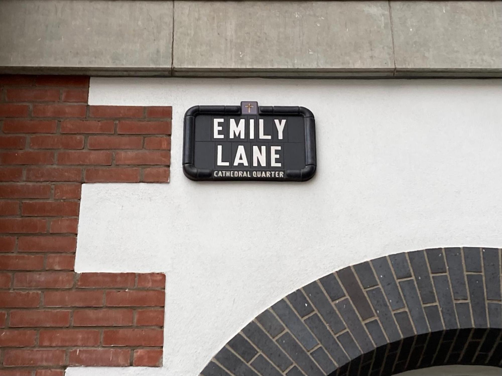Emily Lane Apartments Belfast Exterior foto